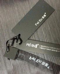 服装吊牌标贴的设计印刷
